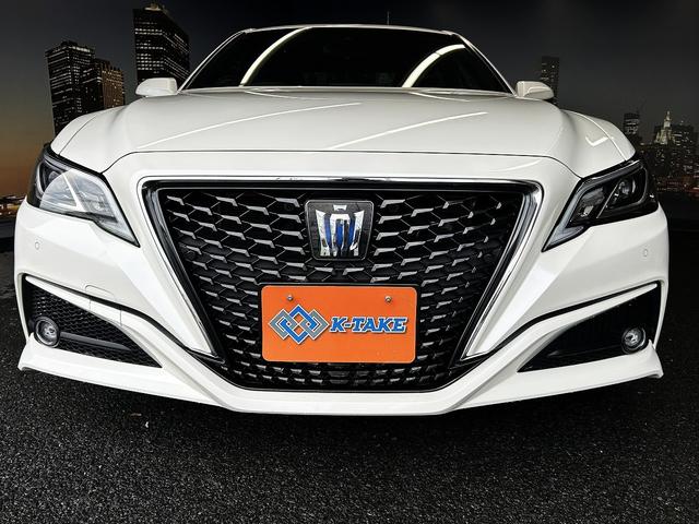 クラウンハイブリッド S (禁煙車)(メーカーSDナビ)(レーダクルーズコントロール)(コーナーセンサー)(レーンアシスト)(オートマチックハイビーム)(シートヒーター)(パワーシート)(ETC)(純正17インチAW)(20枚目)