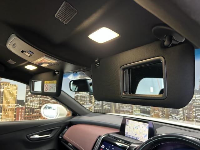 クラウンハイブリッド S (禁煙車)(メーカーSDナビ)(レーダクルーズコントロール)(コーナーセンサー)(レーンアシスト)(オートマチックハイビーム)(シートヒーター)(パワーシート)(ETC)(純正17インチAW)(48枚目)