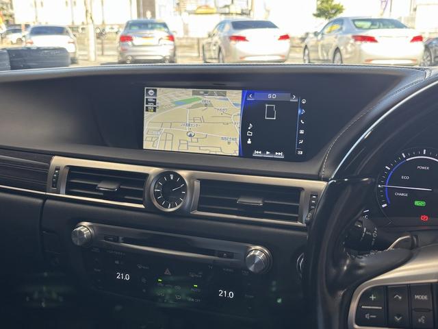 GS GS300h バージョンL プリクラッシュ(禁煙車)(後期型)(黒本革シート)(メーカーSDナビ)(レーダークルーズ)(レーンキープアシスト)(後席コンソールスイッチ)(電動リアサンシェード)(ETC)(純正18インチAW)(50枚目)