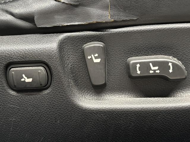 フーガ 250GT (後期型)(黒ハーフレザー)(メーカーナビ)(サイド・バックカメラ)(ビルトインETC)(HID)(スマートキー)(パワーシート)(オートライト)(AFS)(ミュージックサーバ)(純正18インチAW)(9枚目)