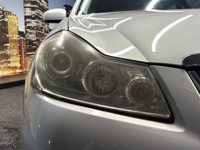 フーガ 250GT (後期型)(黒ハーフレザー)(メーカーナビ)(サイド・バックカメラ)(ビルトインETC)(HID)(スマートキー)(パワーシート)(オートライト)(AFS)(ミュージックサーバ)(純正18インチAW)(12枚目)