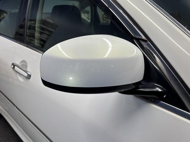 フーガ 250GT (後期型)(黒ハーフレザー)(メーカーナビ)(サイド・バックカメラ)(ビルトインETC)(HID)(スマートキー)(パワーシート)(オートライト)(AFS)(ミュージックサーバ)(純正18インチAW)(43枚目)