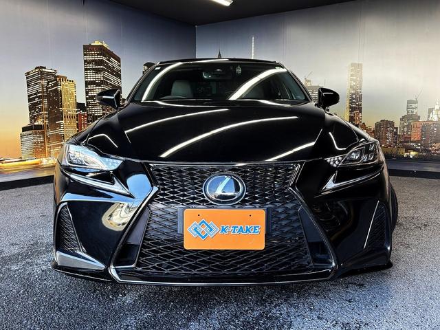 IS  トヨタセーフティセンス(後期型)(禁煙車)(レーダークルーズ)(黒ハーフレザー)(パワーシート)(シートヒーター)(レーンアシスト)(アイドリングストップ)(パドルシフト)(純正18インチAW)(19枚目)