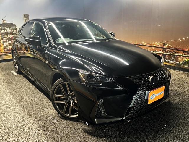 IS  トヨタセーフティセンス(後期型)(禁煙車)(レーダークルーズ)(黒ハーフレザー)(パワーシート)(シートヒーター)(レーンアシスト)(アイドリングストップ)(パドルシフト)(純正18インチAW)(21枚目)