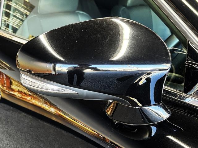 IS  トヨタセーフティセンス(後期型)(禁煙車)(レーダークルーズ)(黒ハーフレザー)(パワーシート)(シートヒーター)(レーンアシスト)(アイドリングストップ)(パドルシフト)(純正18インチAW)(25枚目)