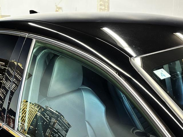 IS  トヨタセーフティセンス(後期型)(禁煙車)(レーダークルーズ)(黒ハーフレザー)(パワーシート)(シートヒーター)(レーンアシスト)(アイドリングストップ)(パドルシフト)(純正18インチAW)(26枚目)