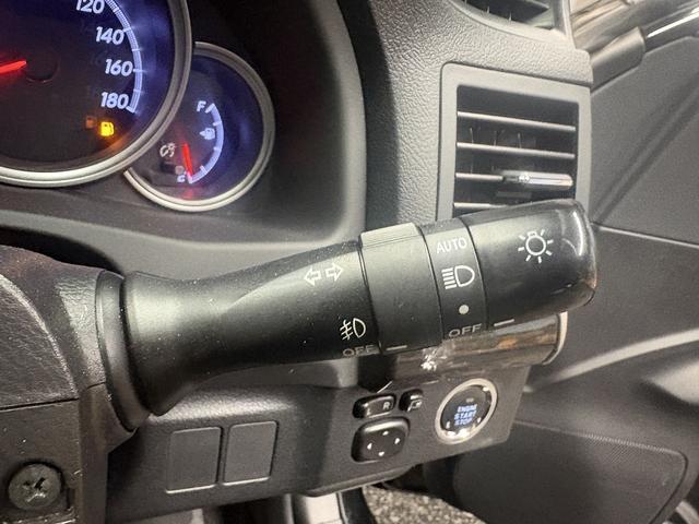 マークX 250S トヨタセーフティセンス(後期型)(純正SDナビ)(レーダクルーズコントロール)(コーナーセンサー)(パワーシート)(シートヒーター)(レーンアシスト)(バックカメラ)(ETC)(純正16インチAW)(40枚目)