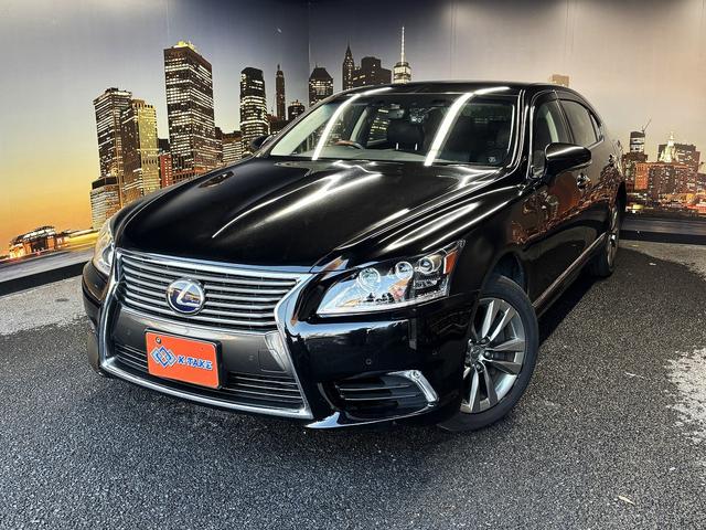 ＬＳ ＬＳ６００ｈＬ　エグゼクティブパッケージ　（禁煙車）（後期型）（黒本革）（マークレビンソン）（メーカーナビ）（バックカメラ）（レーダークルーズ）（クリアランスソナー）（シートエアコン）（ＥＴＣ）（後席コンソールスイッチ）（純正１８インチＡＷ）（24枚目）