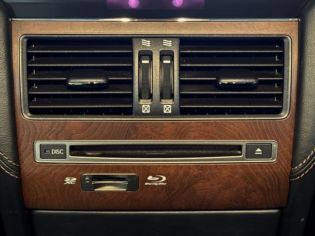 ＬＳ ＬＳ６００ｈＬ　エグゼクティブパッケージ　（禁煙車）（後期型）（黒本革）（マークレビンソン）（メーカーナビ）（バックカメラ）（レーダークルーズ）（クリアランスソナー）（シートエアコン）（ＥＴＣ）（後席コンソールスイッチ）（純正１８インチＡＷ）（48枚目）