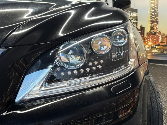 ＬＳ ＬＳ６００ｈＬ　エグゼクティブパッケージ　（禁煙車）（後期型）（黒本革）（マークレビンソン）（メーカーナビ）（バックカメラ）（レーダークルーズ）（クリアランスソナー）（シートエアコン）（ＥＴＣ）（後席コンソールスイッチ）（純正１８インチＡＷ）（51枚目）
