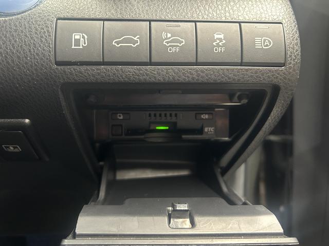 カムリ Ｇ　トヨタセーフティ（禁煙車）（純正ナビ）（バックカメラ）（パワーシート）　（レーダクルーズ）（オートマチックハイビーム）（ＥＴＣ）（ＬＥＤヘッドライト）（スマートキー）（フルセグ）（純正１７インチＡＷ）（10枚目）