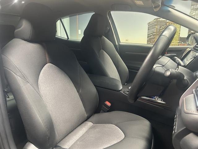 カムリ Ｇ　トヨタセーフティ（禁煙車）（純正ナビ）（バックカメラ）（パワーシート）　（レーダクルーズ）（オートマチックハイビーム）（ＥＴＣ）（ＬＥＤヘッドライト）（スマートキー）（フルセグ）（純正１７インチＡＷ）（15枚目）