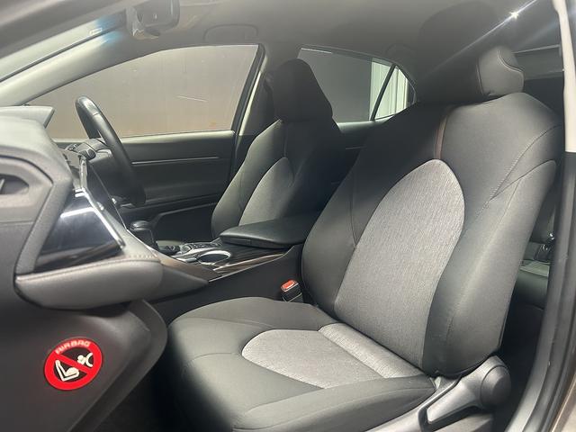 カムリ Ｇ　トヨタセーフティ（禁煙車）（純正ナビ）（バックカメラ）（パワーシート）　（レーダクルーズ）（オートマチックハイビーム）（ＥＴＣ）（ＬＥＤヘッドライト）（スマートキー）（フルセグ）（純正１７インチＡＷ）（35枚目）
