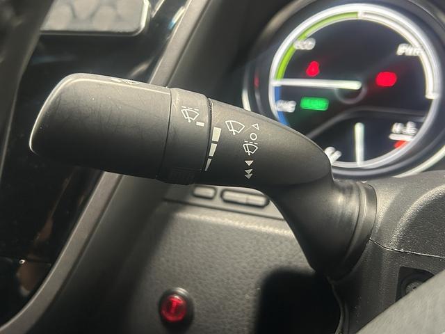 カムリ Ｇ　トヨタセーフティ（禁煙車）（純正ナビ）（バックカメラ）（パワーシート）　（レーダクルーズ）（オートマチックハイビーム）（ＥＴＣ）（ＬＥＤヘッドライト）（スマートキー）（フルセグ）（純正１７インチＡＷ）（45枚目）