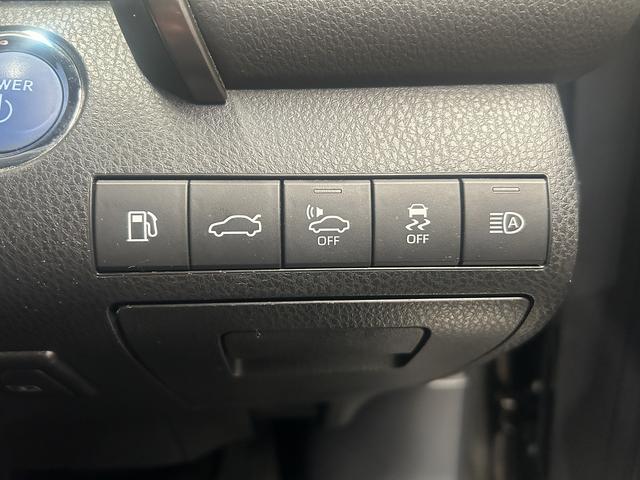 カムリ Ｇ　トヨタセーフティ（禁煙車）（純正ナビ）（バックカメラ）（パワーシート）　（レーダクルーズ）（オートマチックハイビーム）（ＥＴＣ）（ＬＥＤヘッドライト）（スマートキー）（フルセグ）（純正１７インチＡＷ）（47枚目）