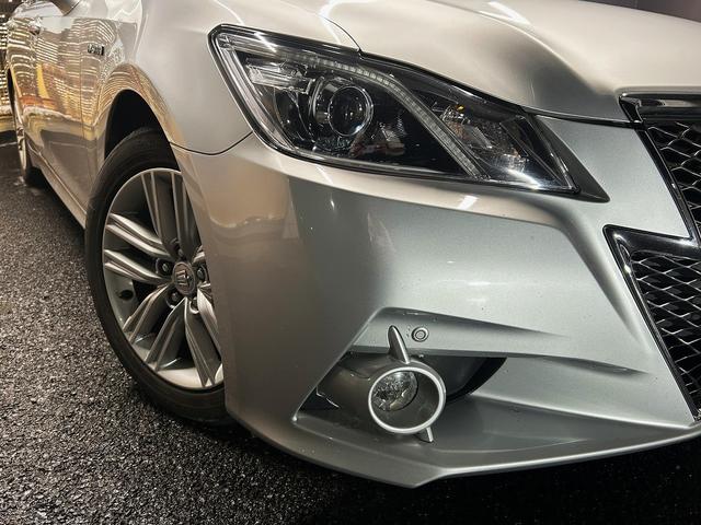 クラウンハイブリッド アスリートS プリクラッシュ(禁煙車)(メーカーHDDナビ)(レーダークルーズ)(コーナーセンサー)(パワーシート)(シートヒーター)(バックカメラ)(ビルトインETC)(フルセグTV)(純正17インチAW)(27枚目)