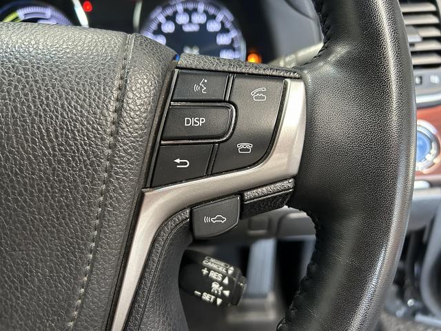 クラウンハイブリッド ロイヤルサルーン　プリクラッシュセーフティ（禁煙車）（メーカーＨＤＤナビ）（レーダークルーズコントロール）（コーナーセンサー）（シートヒーター）（パワーシート）（バックカメラ）（ビルトインＥＴＣ）（純正１６インチＡＷ）（8枚目）