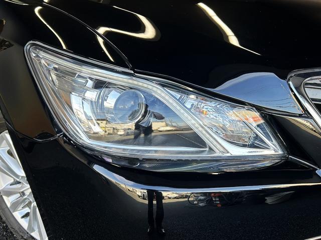 クラウンハイブリッド ロイヤルサルーン　プリクラッシュセーフティ（禁煙車）（メーカーＨＤＤナビ）（レーダークルーズコントロール）（コーナーセンサー）（シートヒーター）（パワーシート）（バックカメラ）（ビルトインＥＴＣ）（純正１６インチＡＷ）（22枚目）