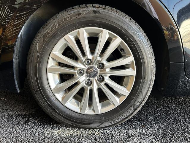 クラウンハイブリッド ロイヤルサルーン　プリクラッシュセーフティ（禁煙車）（メーカーＨＤＤナビ）（レーダークルーズコントロール）（コーナーセンサー）（シートヒーター）（パワーシート）（バックカメラ）（ビルトインＥＴＣ）（純正１６インチＡＷ）（31枚目）