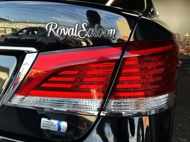 クラウンハイブリッド ロイヤルサルーン　プリクラッシュセーフティ（禁煙車）（メーカーＨＤＤナビ）（レーダークルーズコントロール）（コーナーセンサー）（シートヒーター）（パワーシート）（バックカメラ）（ビルトインＥＴＣ）（純正１６インチＡＷ）（57枚目）