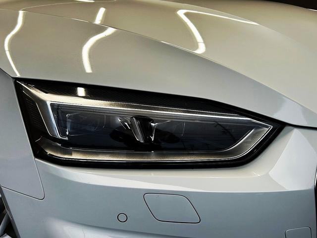 【ＬＥＤヘッドランプ】ハロゲンヘッドランプの約２倍の光量でより明るく遠くを照らし、夜間走行時の視認性を高めます。さらに長寿命や、省電力も魅力ですね♪