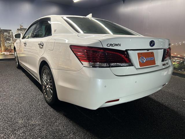 クラウンマジェスタ ベースグレード　（禁煙車）（後期型）（純正ＳＤナビ）（アラウンドビューモニター）（レーダークルーズ）（パワーシート）（クリアランスソナー）（シートヒーター）（ブルーレイ再生）（ＬＥＤ）（ＥＴＣ）（純正１７インチＡＷ）（27枚目）