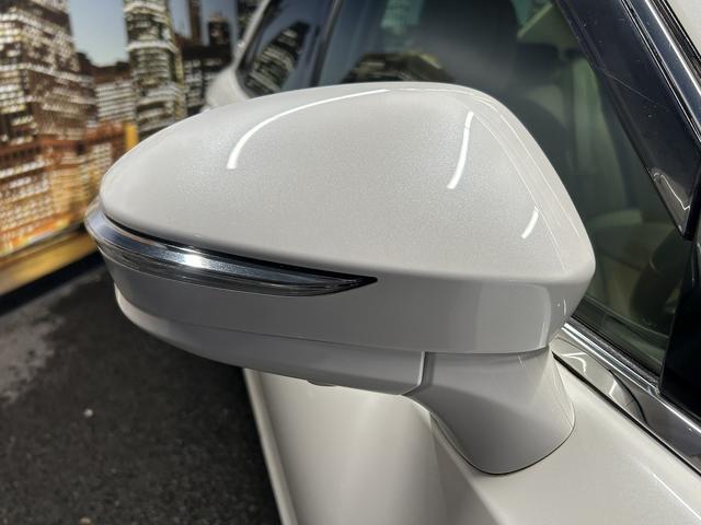 クラウンマジェスタ ベースグレード　（禁煙車）（後期型）（純正ＳＤナビ）（アラウンドビューモニター）（レーダークルーズ）（パワーシート）（クリアランスソナー）（シートヒーター）（ブルーレイ再生）（ＬＥＤ）（ＥＴＣ）（純正１７インチＡＷ）（29枚目）