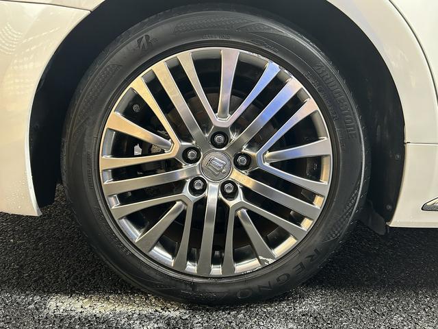 クラウンマジェスタ ベースグレード　（禁煙車）（後期型）（純正ＳＤナビ）（アラウンドビューモニター）（レーダークルーズ）（パワーシート）（クリアランスソナー）（シートヒーター）（ブルーレイ再生）（ＬＥＤ）（ＥＴＣ）（純正１７インチＡＷ）（32枚目）