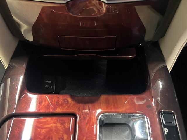 クラウンマジェスタ ベースグレード　（禁煙車）（後期型）（純正ＳＤナビ）（アラウンドビューモニター）（レーダークルーズ）（パワーシート）（クリアランスソナー）（シートヒーター）（ブルーレイ再生）（ＬＥＤ）（ＥＴＣ）（純正１７インチＡＷ）（45枚目）