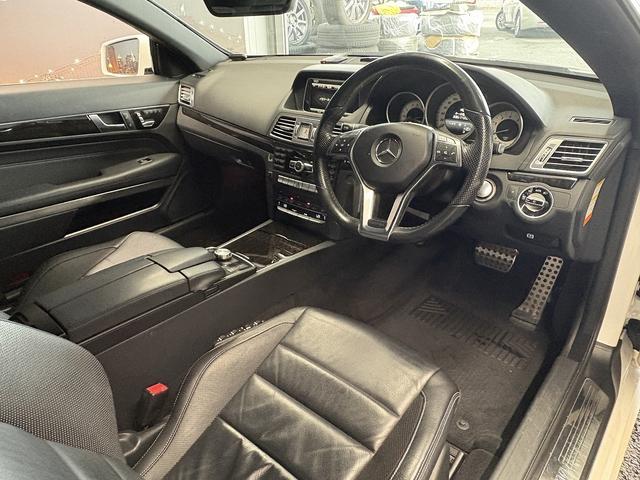 Eクラス E250カブリオレ AMGスポーツパッケージ(禁煙車)(後期型)(黒本革シート)(メーカーHDDナビ)(レーダークルーズ)(コーナーセンサー)(アラウンドビューモニター)(シートヒーター)(BSM)(純正18インチAW)(49枚目)