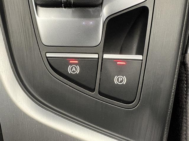 A4 2.0TFSIクワトロスポーツ (禁煙車)(黒半皮シート)(パークアシスト)(シートヒーター)(フロント&バックカメラ)(レーダークルーズ)(ビルトインETC)(オートマチックハイビーム)(パワーシート)(純正18インチAW)(39枚目)