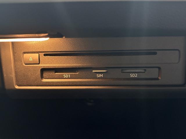 A4 2.0TFSIクワトロスポーツ (禁煙車)(黒半皮シート)(パークアシスト)(シートヒーター)(フロント&バックカメラ)(レーダークルーズ)(ビルトインETC)(オートマチックハイビーム)(パワーシート)(純正18インチAW)(51枚目)