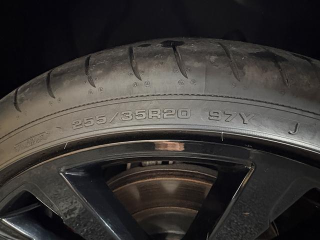 XF S ブラックパック(禁煙車)(サンルーフ)(赤/黒本革シート)(メーカーHDDナビ)(レーダークルーズ)(コーナーセンサー)(シートメモリー)(シートヒーター&クーラー)(純正20インチAW)(26枚目)