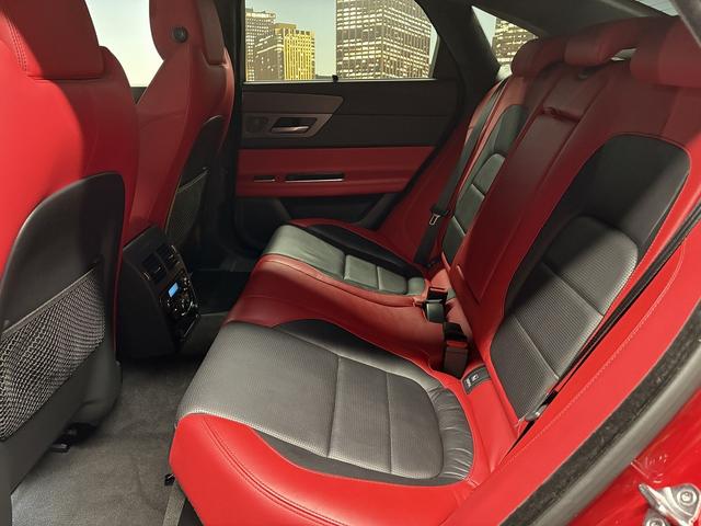 XF S ブラックパック(禁煙車)(サンルーフ)(赤/黒本革シート)(メーカーHDDナビ)(レーダークルーズ)(コーナーセンサー)(シートメモリー)(シートヒーター&クーラー)(純正20インチAW)(55枚目)