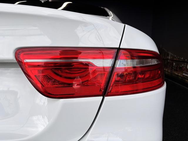 ＸＥ ＸＥ　プレステージ　（禁煙車）（ベージュ本革シート）（ターボ）（メーカーＨＤＤナビ）（レーダークルーズ）（コーナーセンサー）（シートメモリー）（シートヒーター）（ＭＥＲＤＩＡＮ）（レーンアシスト）（純正１８インチＡＷ）（34枚目）