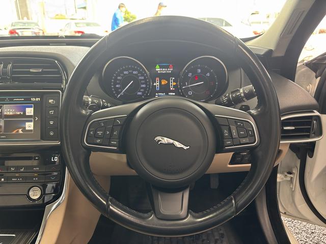 ＸＥ ＸＥ　プレステージ　（禁煙車）（ベージュ本革シート）（ターボ）（メーカーＨＤＤナビ）（レーダークルーズ）（コーナーセンサー）（シートメモリー）（シートヒーター）（ＭＥＲＤＩＡＮ）（レーンアシスト）（純正１８インチＡＷ）（46枚目）