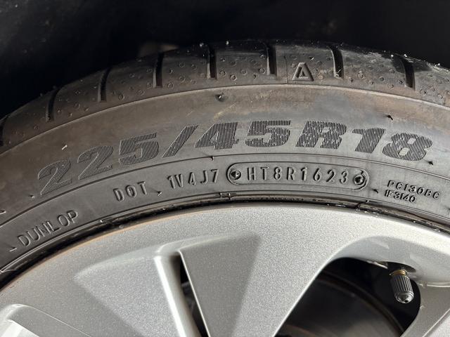 ＸＥ ＸＥ　プレステージ　（禁煙車）（ベージュ本革シート）（ターボ）（メーカーＨＤＤナビ）（レーダークルーズ）（コーナーセンサー）（シートメモリー）（シートヒーター）（ＭＥＲＤＩＡＮ）（レーンアシスト）（純正１８インチＡＷ）（54枚目）