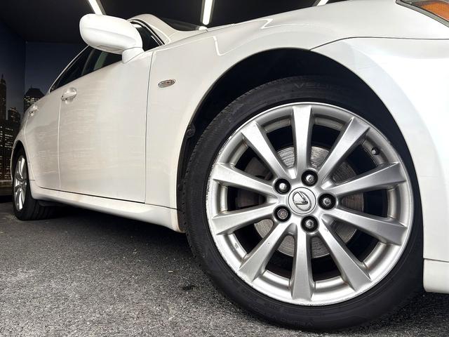 ＩＳ ＩＳ２５０　（禁煙車）（メーカーＨＤＤナビ）（バックカメラ）（クルーズコントロール）（クリアランスソナー）（スマートキー）（パワーシート）（フルセグ）（ＥＴＣ）（パドルシフト）（ＨＩＤ）（純正１７インチＡＷ）（14枚目）