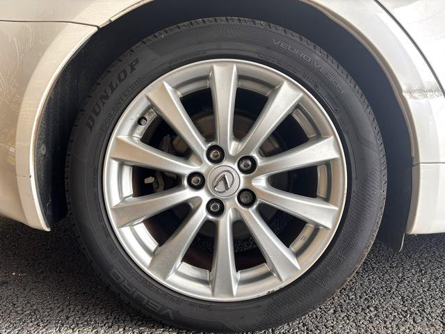 ＩＳ ＩＳ２５０　（禁煙車）（メーカーＨＤＤナビ）（バックカメラ）（クルーズコントロール）（クリアランスソナー）（スマートキー）（パワーシート）（フルセグ）（ＥＴＣ）（パドルシフト）（ＨＩＤ）（純正１７インチＡＷ）（30枚目）