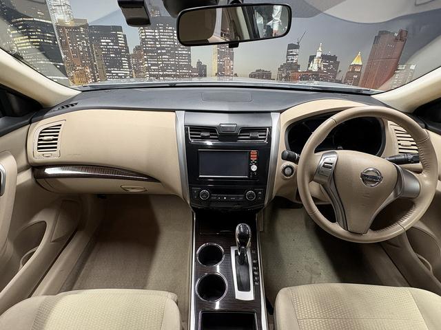 ティアナ XL (純正SDナビ)(バックカメラ)(エマージェンシーブレーキ)(コーナーセンサー)(HID)(スマートキー)(パワーシート)(ビルトインETC)(Bluetoothオーディオ)(純正16インチAW)(5枚目)