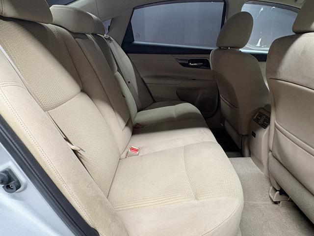 ティアナ XL (純正SDナビ)(バックカメラ)(エマージェンシーブレーキ)(コーナーセンサー)(HID)(スマートキー)(パワーシート)(ビルトインETC)(Bluetoothオーディオ)(純正16インチAW)(15枚目)