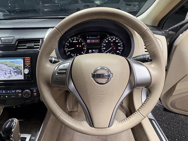 ティアナ XL (純正SDナビ)(バックカメラ)(エマージェンシーブレーキ)(コーナーセンサー)(HID)(スマートキー)(パワーシート)(ビルトインETC)(Bluetoothオーディオ)(純正16インチAW)(24枚目)