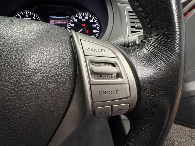 ティアナ XL (禁煙車)(メーカーナビ)(アラウンドビュー)(コーナーセンサー)(クルコン)(スマートキー)(パワーシート)(オットマン)(ETC)(Bluetoothオーディオ)(HID)(純正16インチAW)(12枚目)