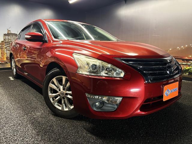 ティアナ XL (禁煙車)(メーカーナビ)(アラウンドビュー)(コーナーセンサー)(クルコン)(スマートキー)(パワーシート)(オットマン)(ETC)(Bluetoothオーディオ)(HID)(純正16インチAW)(20枚目)