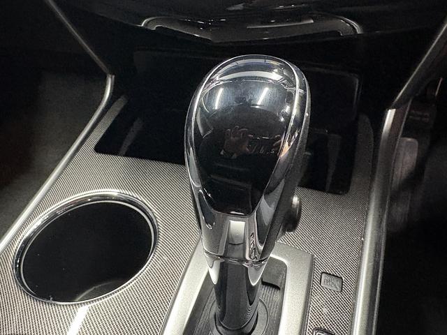 ティアナ XL (禁煙車)(メーカーナビ)(アラウンドビュー)(コーナーセンサー)(クルコン)(スマートキー)(パワーシート)(オットマン)(ETC)(Bluetoothオーディオ)(HID)(純正16インチAW)(52枚目)