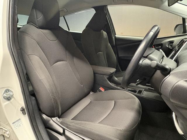 プリウス Ｓ　（禁煙車）（後期型）（フルエアロ）（純正ＳＤナビ）（バックカメラ）（レーダークルーズ）（スマートキー）（ＬＥＤヘッドライト）（ＥＴＣ）（Ｂｌｕｅｔｏｏｔｈオーディオ）（純正１５インチＡＷ）（14枚目）