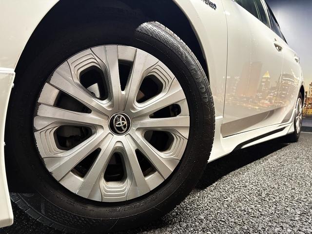プリウス Ｓ　（禁煙車）（後期型）（フルエアロ）（純正ＳＤナビ）（バックカメラ）（レーダークルーズ）（スマートキー）（ＬＥＤヘッドライト）（ＥＴＣ）（Ｂｌｕｅｔｏｏｔｈオーディオ）（純正１５インチＡＷ）（46枚目）