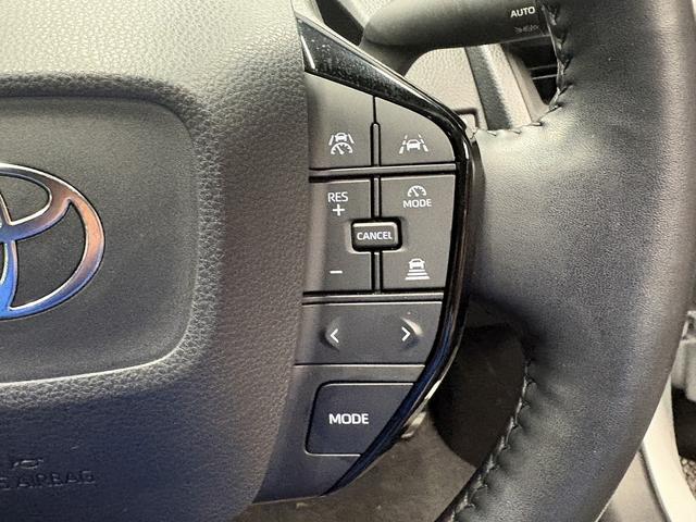 プリウス Z (禁煙車)(黒革シート)(メーカーナビ)(全周囲カメラ)(レーダークルーズ)(クリアランスソナー)(LEDヘッドライト)(パワーシート)(シートエアコン)(パワーバックドア)(純正19インチAW)(14枚目)