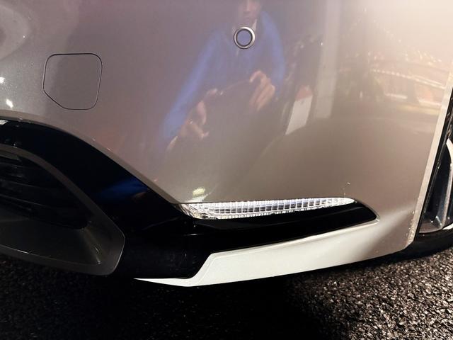 プリウス Z (禁煙車)(黒革シート)(メーカーナビ)(全周囲カメラ)(レーダークルーズ)(クリアランスソナー)(LEDヘッドライト)(パワーシート)(シートエアコン)(パワーバックドア)(純正19インチAW)(33枚目)