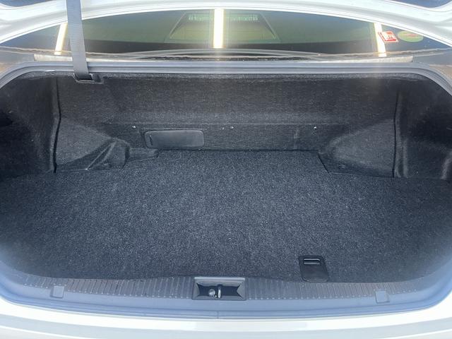 クラウンハイブリッド アスリートＳ　Ｊ－フロンティア　（後期型）（黒ハーフレザー）（メーカーナビ）（バックカメラ）（レーダークルーズ）（クリアランスソナー）（ＬＥＤヘッドライト）（スマートキー）（シートヒーター）（ＥＴＣ）（純正１８インチＡＷ）（17枚目）